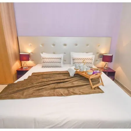 Marinos Purple Apartament *